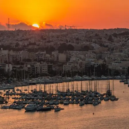 Boutique Style - 2 Bedroom Apartment- Ta'xbiex, Sliema Area * Ta Xbiex